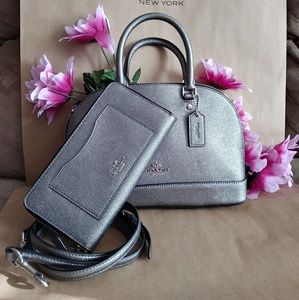 SALE👜NWT Coach purse bag Crossbody w/ wallet